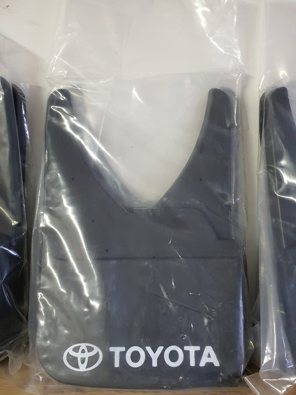 TOYOTA WHITE logo mudflaps Universal fitting mudflaps for front or Rear